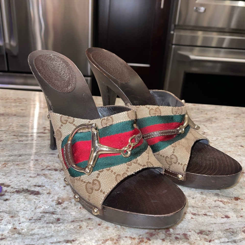 Authentic Gucci high heels size 10.5
